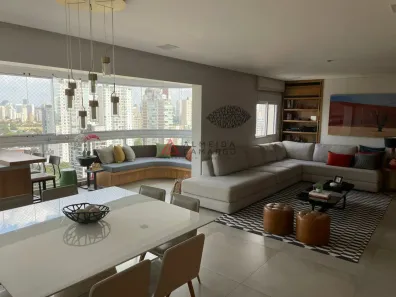 Apartamento com 3 Quartos à venda, 120m² no Vila Olímpia, São Paulo