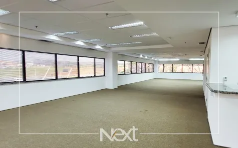 Sala Comercial com 2 Quartos para alugar, 225m² no Jardim Madalena, Campinas