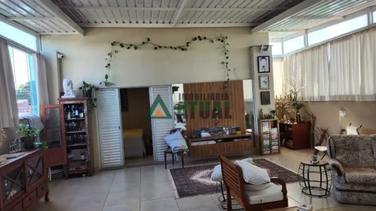 Imóvel Comercial com 4 Quartos à venda, 290m² no Jardim São Paulo, Londrina