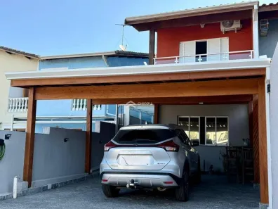 Casa com 3 Quartos à venda, 140m² no Chácara Canta Galo, Cotia