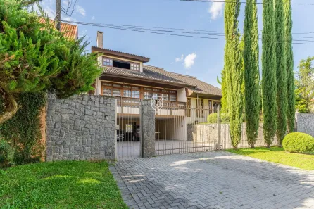 Casa com 4 Quartos à venda, 424m² no Santo Inácio, Curitiba