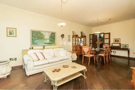 Casa com 3 Quartos à venda, 248m² no Três Figueiras, Porto Alegre
