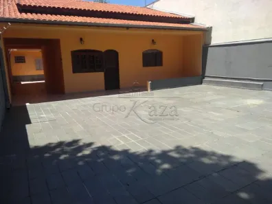 Imóvel Comercial com 3 Quartos à venda, 180m² no Jardim Satélite, São José dos Campos