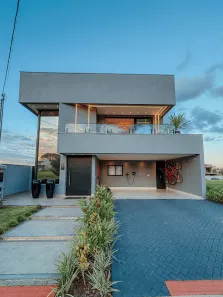 Casa com 4 Quartos à venda, 280m² no Parqville Quaresmeira, Trindade