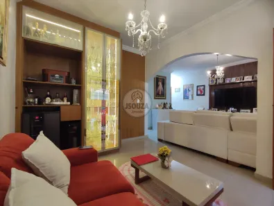 Casa com 3 Quartos à venda, 251m² no Setor Leste Vila Nova, Goiânia