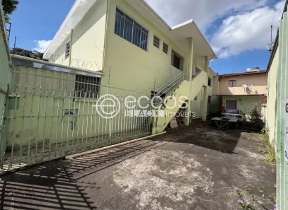 Prédio Comercial à venda, 852m² no Santa Helena (Barreiro), Belo Horizonte