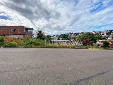 Lote/Terreno à venda, 282m² no Maracanã, Cariacica