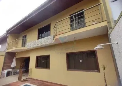 Casa com 3 Quartos à venda, 220m² no Parque Residencial Jaguari, Americana