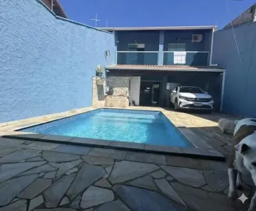 Sobrado com 2 Quartos à venda, 101m² no Jardim do Bosque, Suzano