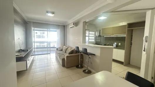 Apartamento com 2 Quartos para alugar, 94m² no Coqueiros, Florianópolis