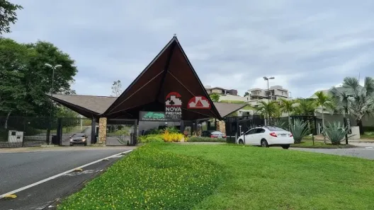 Lote/Terreno à venda, 753m² no Condomínio Reserva do Paratehy, São José dos Campos