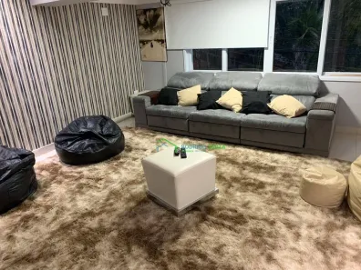 Casa de Condomínio com 4 Quartos para alugar, 570m² no Alphaville, Santana de Parnaíba