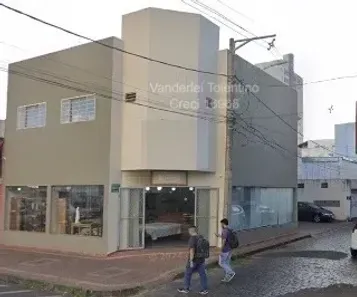 Prédio Comercial à venda, 300m² no Nossa Senhora Aparecida, Uberlândia