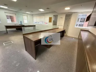 Sala Comercial para alugar, 120m² no Vila Olímpia, São Paulo