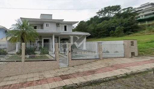 Casa com 4 Quartos à venda, 263m² no Itacorubi, Florianópolis