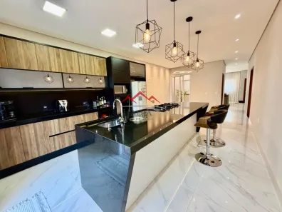 Casa de Condomínio com 3 Quartos à venda, 200m² no Jardim Gramadão I, Jundiaí