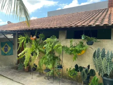 Casa com 2 Quartos à venda, 98m² no Amendoeira, São Gonçalo