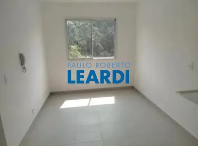 Apartamento com 2 Quartos à venda, 32m² no Jardim Celeste, São Paulo