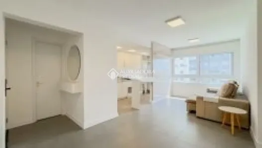 Apartamento com 3 Quartos à venda, 82m² no São Sebastião, Porto Alegre