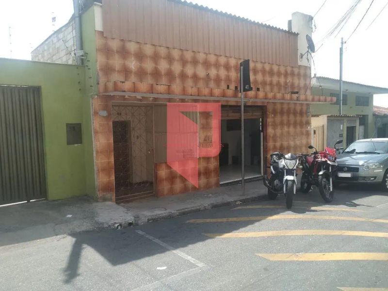 Casa com 2 quartos — Caiçaras, Belo Horizonte