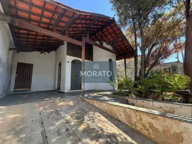 Casa com 3 Quartos à venda, 220m² no Ouro Preto, Belo Horizonte