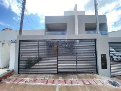 Casa com 3 Quartos para alugar, 140m² no Jardim Presidente, Londrina