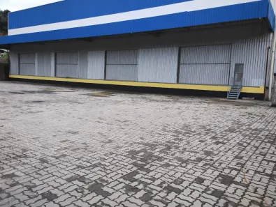 Galpão/Depósito/Armazém para alugar, 1700m² no Santa Cruz da Serra, Duque de Caxias