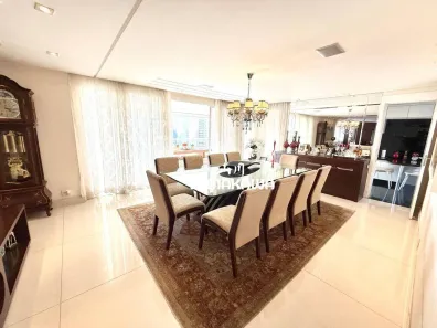 Apartamento com 3 Quartos à venda, 225m² no Vila Gomes Cardim, São Paulo