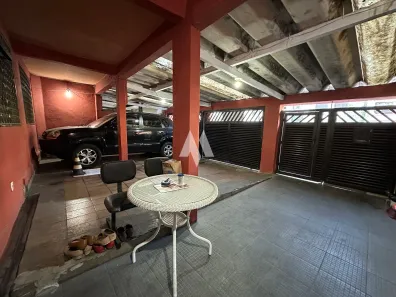 Casa com 4 Quartos à venda, 347m² no Vila Mathias, Santos