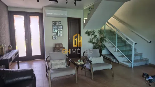 Sobrado com 4 Quartos à venda, 267m² no Residencial Granville, Goiânia