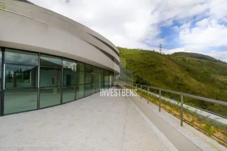 Prédio Comercial para alugar, 3249m² no Estoril, Belo Horizonte