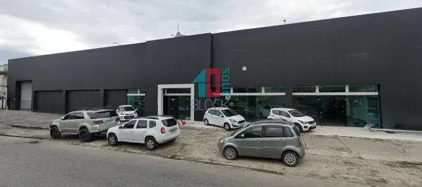 Galpão/Depósito/Armazém para alugar, 4000m² no Taquara, Rio de Janeiro