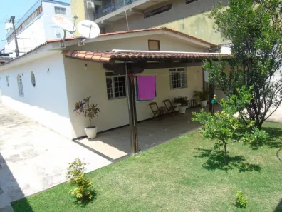 Casa com 2 Quartos à venda, 200m² no Glória, Contagem