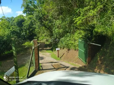 Fazenda/Sítio com 4 Quartos à venda, 1200m² no Centro, Jambeiro