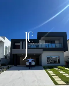 Casa de Condomínio com 4 Quartos à venda, 330m² no Boulevard Lagoa, Serra