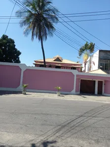 Casa com 6 Quartos à venda, 496m² no Bangu, Rio de Janeiro