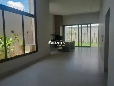 Casa com 3 Quartos à venda, 149m² no Aclimação, Uberlândia