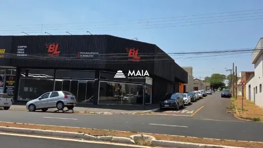 Galpão/Depósito/Armazém à venda, 500m² no Bom Retiro, Uberaba