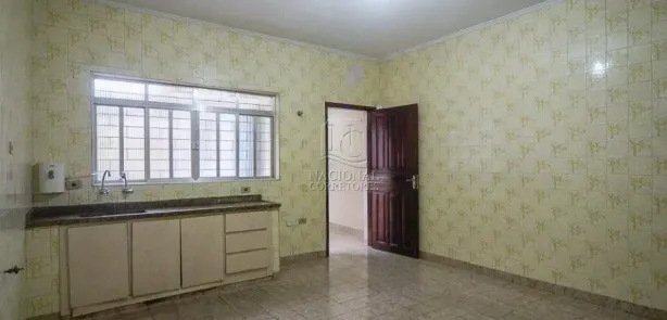 Sobrado com 2 Quartos à venda, 180m² no Cerâmica, São Caetano do Sul