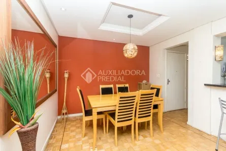 Apartamento com 2 Quartos para alugar, 75m² no Floresta, Porto Alegre