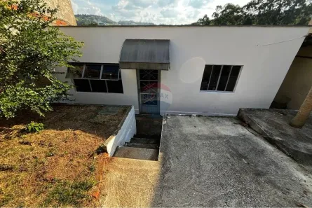 Casa com 3 Quartos à venda, 128m² no Vila São Rafael, São Roque