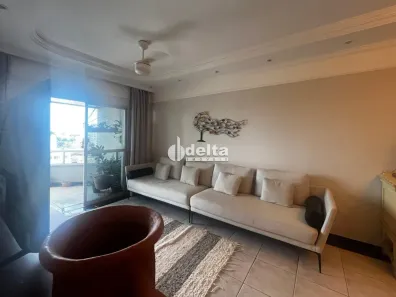 Apartamento com 3 Quartos à venda, 162m² no Osvaldo Rezende, Uberlândia