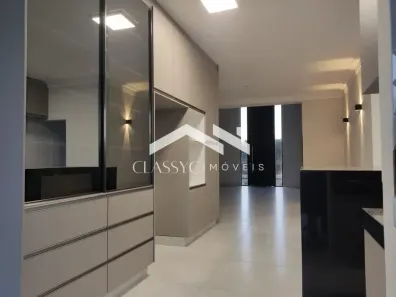 Casa de Condomínio com 4 Quartos para alugar, 231m² no Granja Marileusa, Uberlândia