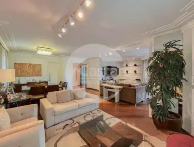 Apartamento com 3 Quartos à venda, 240m² no Vila Regente Feijó, São Paulo