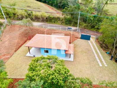 Fazenda/Sítio com 3 Quartos à venda, 100m² no Área Rural de Conselheiro Lafaiete, Conselheiro Lafaiete