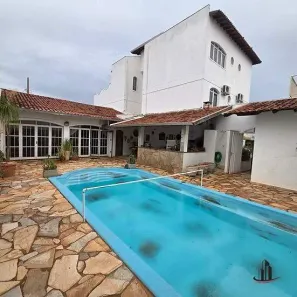 Casa com 5 Quartos à venda, 417m² no Parque das Américas, Uberaba