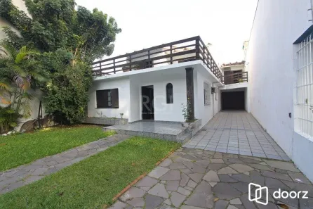 Casa com 4 Quartos à venda, 240m² no Nonoai, Porto Alegre