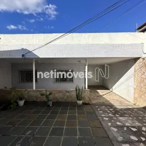 Casa com 6 Quartos para alugar, 300m² no Caiçaras, Belo Horizonte