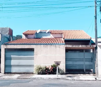 Casa com 2 Quartos à venda, 134m² no Parque Residencial Iguatemi, Araraquara