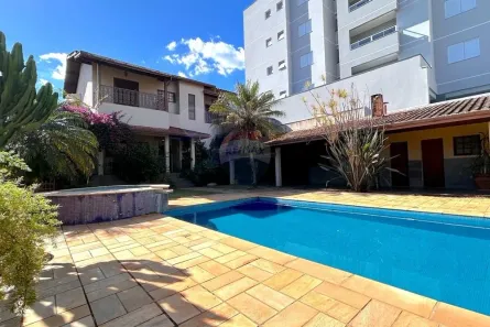 Imóvel Comercial com 3 Quartos à venda, 431m² no Jardim Bela Vista, Jaguariúna